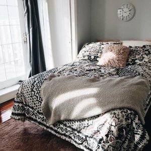 Urban Outfitters Comforter
